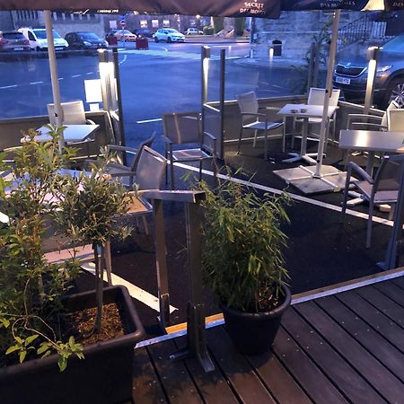 Hotel - Restaurant Au Tonnelier Берг Экстерьер фото