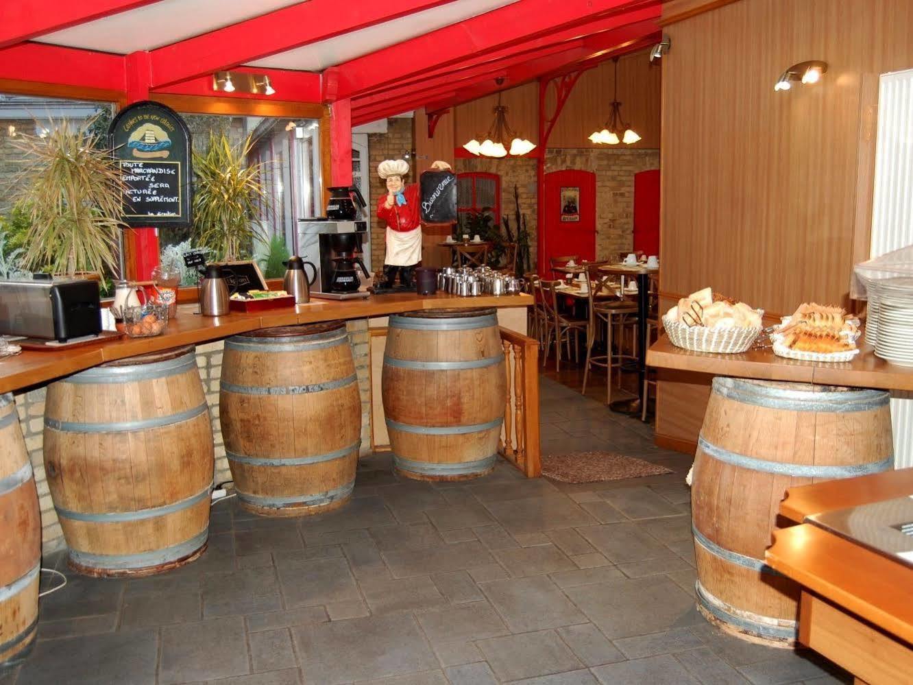 Hotel - Restaurant Au Tonnelier Берг Экстерьер фото